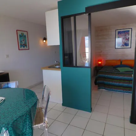 Splendide T2 Climatise En Front De Avec Box Privatif - Fr-1-472a-274 Sete